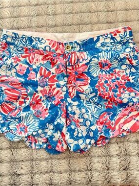 Lilly Pulitzer Pop Pop Glow Buttercup Shorts